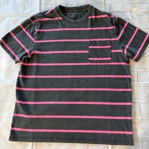American Eagle Black & Pink Striped Pocket Tee Size Large